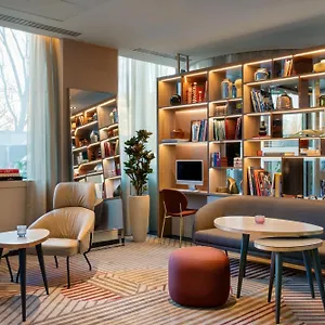 Ac Porte Maillot By Marriott Parijs